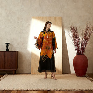 Abaya personnalisée en polyester imprimé élégant de qualité supérieure pour femmes musulmanes, robe avec devant ouvert, hijab, vente en gros OEM - Product Image 2