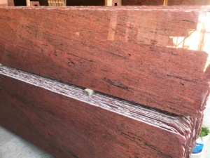 BOTON STONE Piastrelle per Pavimenti e Scale in Granito Rosso di Guangxi Lucidato per Interni a Prezzo Conveniente - Product Image 3
