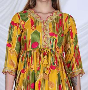 Peplum sharara ผ้าเรยอนสำหรับงานปาร์ตี้ - Product Image 5