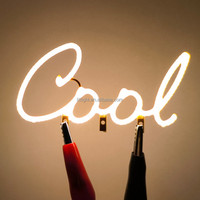 Lumières LED en forme de lettres, cloche, étoile, papillon, lune, signe O Love, Noël, bonheur, rêve, filament cool, feuille LED COB pour la décoration de fête de vacances