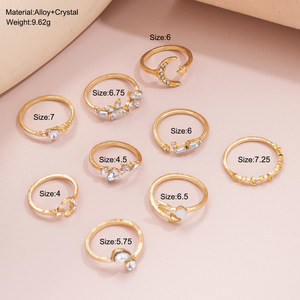 Vente en Gros Nouvelles Bagues en Cristal de Corée pour Femmes Lettre LOVE Cœur Fleur Zircon Bague pour Amoureux Cadeaux de Mariage Charme Bijoux de Mode - Product Image 2