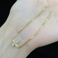 Expédition rapide Style européen et américain bijoux de mode 18K or chanceux quatre feuilles trèfle bracelet à breloques pour femmes accessoires