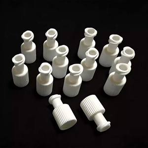 Tutup Pelindung <span class=keywords><strong>Luer</strong></span> <span class=keywords><strong>Lock</strong></span> Transparan Steril/Tidak Steril ER25-12.7mm Bahan PP Tidak Beracun Mencegah Pengumpulan Debu <span class=keywords><strong>Luer</strong></span> - Product Image 5