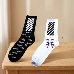 Chaussettes d'école personnalisées pour équipes, rayées noir et blanc, avec logo imprimé numériquement, respirantes, décontractées, pour adultes, style classique, été - Product Image 4