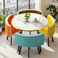 Ensemble table ronde et 4 chaises, plateau en pierre frittée, cadre métallique à bord doré, réception, bureau, loisirs, style nordique, luxe léger, maison