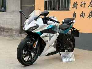 รถมอเตอร์ไซค์ CFmoto SR250 ปี 2022 รุ่นสปอร์ตไบค์มือสองสำหรับการแข่งขัน - Product Image 6