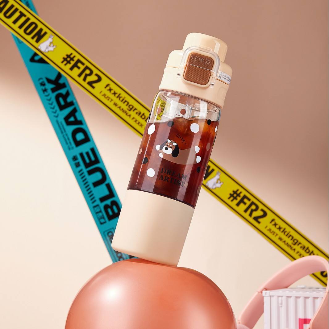 สีดำสีกากี