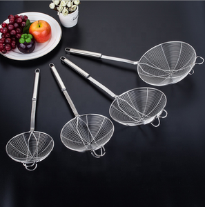 Outils de cuisine en acier inoxydable écumeurs de friture fil suspendu araignée <span class=keywords><strong>passoire</strong></span> alimentaire avec cintre oreille emballé dans une boîte - Product Image 2