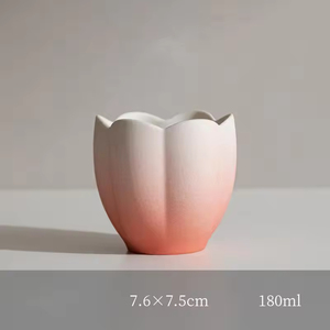Velas Aromáticas Hechas a Mano Únicas con Caja de Regalo |   Vela Aromática de Cerámica con Forma de Flor para el Hogar - Product Image 2