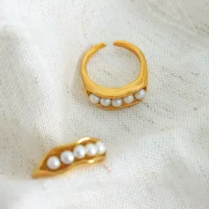 高品质豌豆荚设计防变色镀金不锈钢戒指白色珍珠饰品戒指