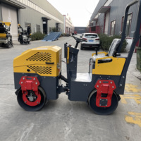 Compacteur vibrant à double tambour pour routes en asphalte de 1 tonne avec réservoir d'eau de 95 L YSW201H