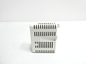 AI815 3BSE052604R1 S800 โมดูลอินพุตแบบอะนาล็อก I/O สำหรับ PLC - Product Image 1