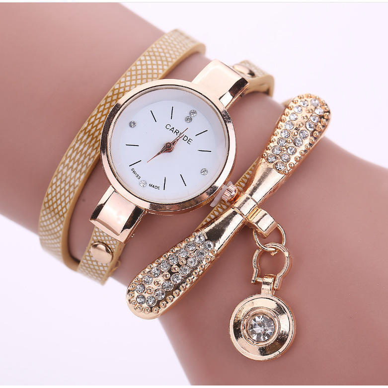 2021 Wholesale Leather Ladies Wristwatch Wrist Bracelet Quartz Ladies Luxury Winding Watches With Diamond 
