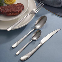 Élégant ensemble de couverts en acier inoxydable avec étoile en or et argent et diamant vaisselle pour décoration de table de mariage
