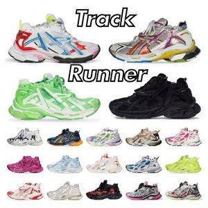 TOP Quality Customized LOGO Track Runner <b>Sneakers</b> Men Women Running Sport Shoes Retro Track Shoes Runners <b>Sneakers</b> - Product Image 1