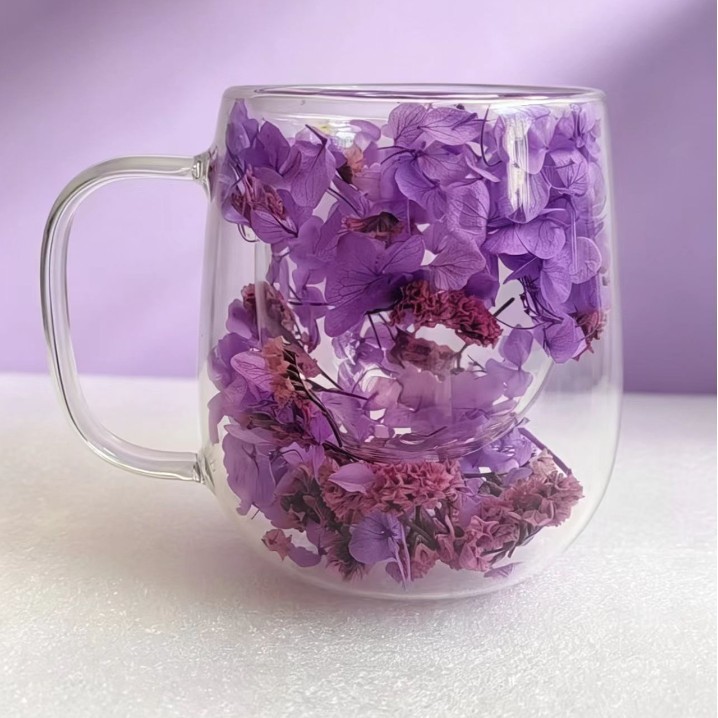 Taza de flores secas (bordado morado - amatista)