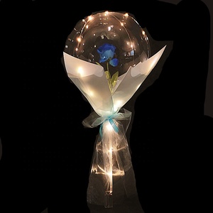 Ballon lumineux LED romantique Bouquet de roses Ballon bobo en latex transparent avec rose pour la fête de noël Saint Valentin - Product Image 3