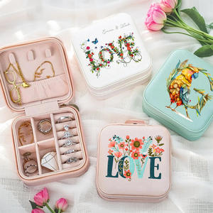 Kotak Penyimpanan Perhiasan Portabel Grosir dengan Logo Kustom, Warna Pink, Bahan Kulit PU, untuk Cincin, Anting, Kalung, dan Perhiasan Lainnya - Product Image 2