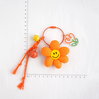 Porte-clés pendentif rond Dongdaemun mignon motif marguerite, tournesol et visage souriant, style Ins, à porter avec des breloques de sac