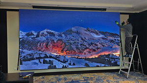 Plein HD 4K écran de papier peint ultra-mince salle d'exposition hall d'exposition centre commercial LCD incurvé TV <span class=keywords><strong>OLED</strong></span> mur vidéo