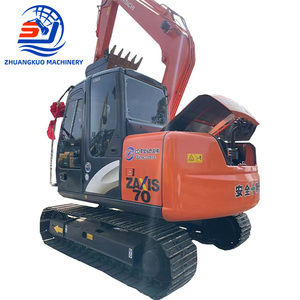 Excavatrice sur chenilles Hitachi ZX70 d'occasion, mini-excavatrice de 7 tonnes, modèle 2020, capacité de la benne de 0,38 m, bonnes performances - Product Image 1