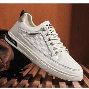 Zapatos Deportivos y Casuales de Hombre, Transpirables, Ligeros, con Cordones, Blancos, Modernos, Versátiles, con Suela Plana, para Verano, Otoño/Invierno - Product Image 4