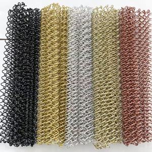 Cortina <span class=keywords><strong>de</strong></span> <span class=keywords><strong>Malla</strong></span> <span class=keywords><strong>de</strong></span> Aluminio Flexible <span class=keywords><strong>de</strong></span> Estilo Industrial Moderno con Tejido Liso para Techo Suspendido y Separación <span class=keywords><strong>de</strong></span> Espacios - Product Image 2