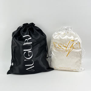 ถุงผ้าซาตินสีเงินแบบมีเชือกผูกพร้อมพิมพ์ฟอยล์สีทอง - บรรจุภัณฑ์แบรนด์หรูสำหรับเครื่องประดับและเครื่องสำอาง - Product Image 5