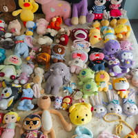 Machine à griffes de 8 pouces jouets en peluche poupée en peluche de dessin animé unisexe cadeaux de vacances au design animal en peluche de petite taille vente en gros