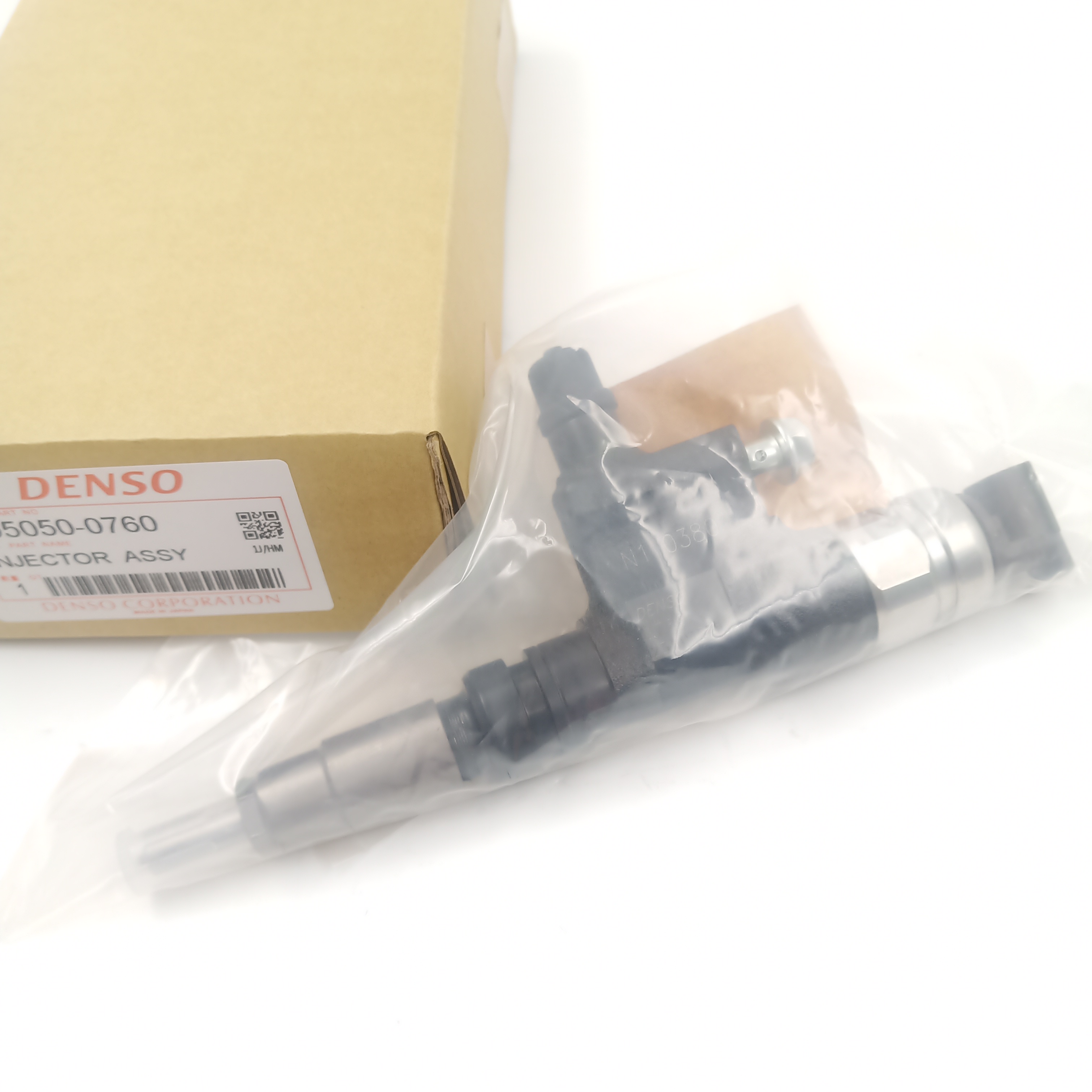 Diesel Engine Fuel Injector 295050-0760 Common Rail Fuel Injection Nozzle 23670-E0380 23670-E9260 For HINO N04C