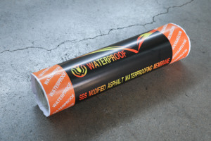 Conception moderne 1.2mm SBS Polyester Torche Bitume Rouleau d'étanchéité Fabricant de matériaux de toiture en béton Résistant à l'eau - Product Image 2