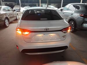 Auto Sedan Levin a 4 Porte e 5 Posti a Benzina, Modello 2022 185T CVT, Prezzo Conveniente per <span class=keywords><strong>Toyota</strong></span> Levin - Product Image 2