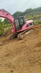 Excavatrice Caterpillar CAT320C d'occasion en stock |   Origine Japon |   Pelle hydraulique de 20 tonnes pour travaux d'excavation - Product Image 4