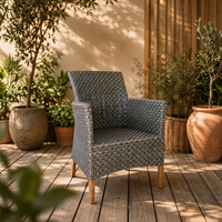 Chaise d'extérieur minimaliste en teck gris tressé moderne avec pieds en bois