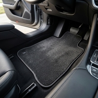 Tapis de sol de voiture en velours pelucheux couleur anthracite, ajustement universel, ensemble complet 5 pièces, imperméables, résistants aux taches, antidérapants