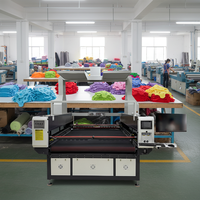 Machine de découpe laser textile numérique automatique à grande vitesse CO2 avec double tête
