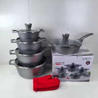 Ensemble de 10 pièces en céramique et verre Pot en alliage d'aluminium Poêle à flamme ouverte Pot à soupe spécial à fond plat Poêle à frire et pot à lait