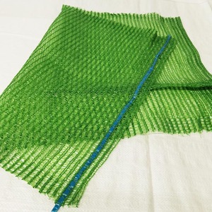 ถุงตาข่ายสำหรับใส่มันฝรั่งและผลไม้ทำจาก PE มีการพิมพ์ออฟเซ็ตปิดเชือกดึงรีไซเคิลได้สำหรับแป้งและอาหารสัตว์ - Product Image 3