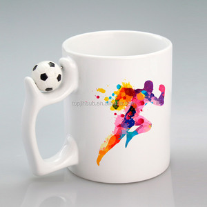 Topjlh vente en gros <span class=keywords><strong>tasse</strong></span> en céramique de haute qualité 11oz AA + sublimation Football poignée <span class=keywords><strong>tasse</strong></span> blanche dimensions <span class=keywords><strong>tasse</strong></span> <span class=keywords><strong>personnalisée</strong></span> pour la sublimation - Product Image 2