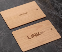 Clé de jeton d'étiquette de carte NFC en bois FOB pour le contrôle d'accès Gestion des actifs MIFARE Classic 1K NTAG213 option RFID UHF