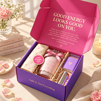 Boîte d'expédition personnalisée colorée à marque privée, avec graphismes de marque audacieux et parois latérales protectrices pour les produits de style de vie