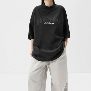 Camiseta de gran tamaño personalizada para mujer, Camiseta de cuello simulado, Camiseta de algodón 180 Gsm - Product Image 2