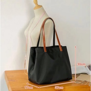 Bolsa de yoga informal para mujer, nueva, bonita, con espacio para colgar la bolsa de yoga, ideal para compras. Muestra gratuita. - Product Image 4