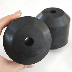 ยางกันรั่วซึมน้ำมัน NBR/HNBR ทนความร้อนและการสึกหรอ ขนาด <span class=keywords><strong>9</strong></span>/16 นิ้ว สำหรับงานสายเคเบิล รองรับแรงดันสูงสุด 15,000 PSI ได้รับการรับรองมาตรฐาน ISO9001 สำหรับการขุดเจาะในบ่อนน้ำมัน - Product Image 1