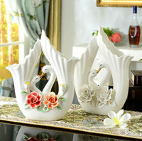 Décoration d'intérieur en céramique en forme de cygne OEM, vente en gros, objets de décoration pour la maison, objets de décoration pour la maison