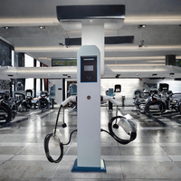 Chargeur AC commercial certifié CE 14 kW, double prise Type 2, OCPP 1.6J, socle intelligent RFID pour stationnement de flotte publique