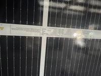Panneau solaire Eu Stock 700W 710 Watts panneau solaire 700W panneau solaire