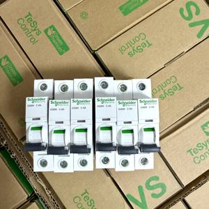 <span class=keywords><strong>Disjoncteur</strong></span> Schneider MCB Acti9 Série IC65 IC65N 1P C1A 1P 1A/2A/3A/4A/6A/8A/10A/13A/16A/20A/25A/32A/40A/50A/63A Original - Product Image 2