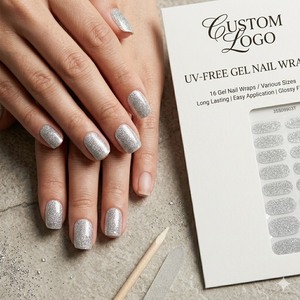 1 Tira de Gel Plateado Holográfico con Purpurina para Uñas, Adhesiva, Sin UV, Aplicación DIY en 3 Minutos, Vegana, Libre de Crueldad Animal, Venta al por Mayor - Product Image 2