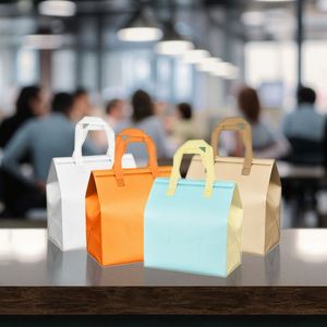 Non-woven Leather Takeaway Bag Insulated Bag Thermal Insulated Bag Aluminum Foil Lined Bag Zipper Closure Cooler Bag - Product Image 1